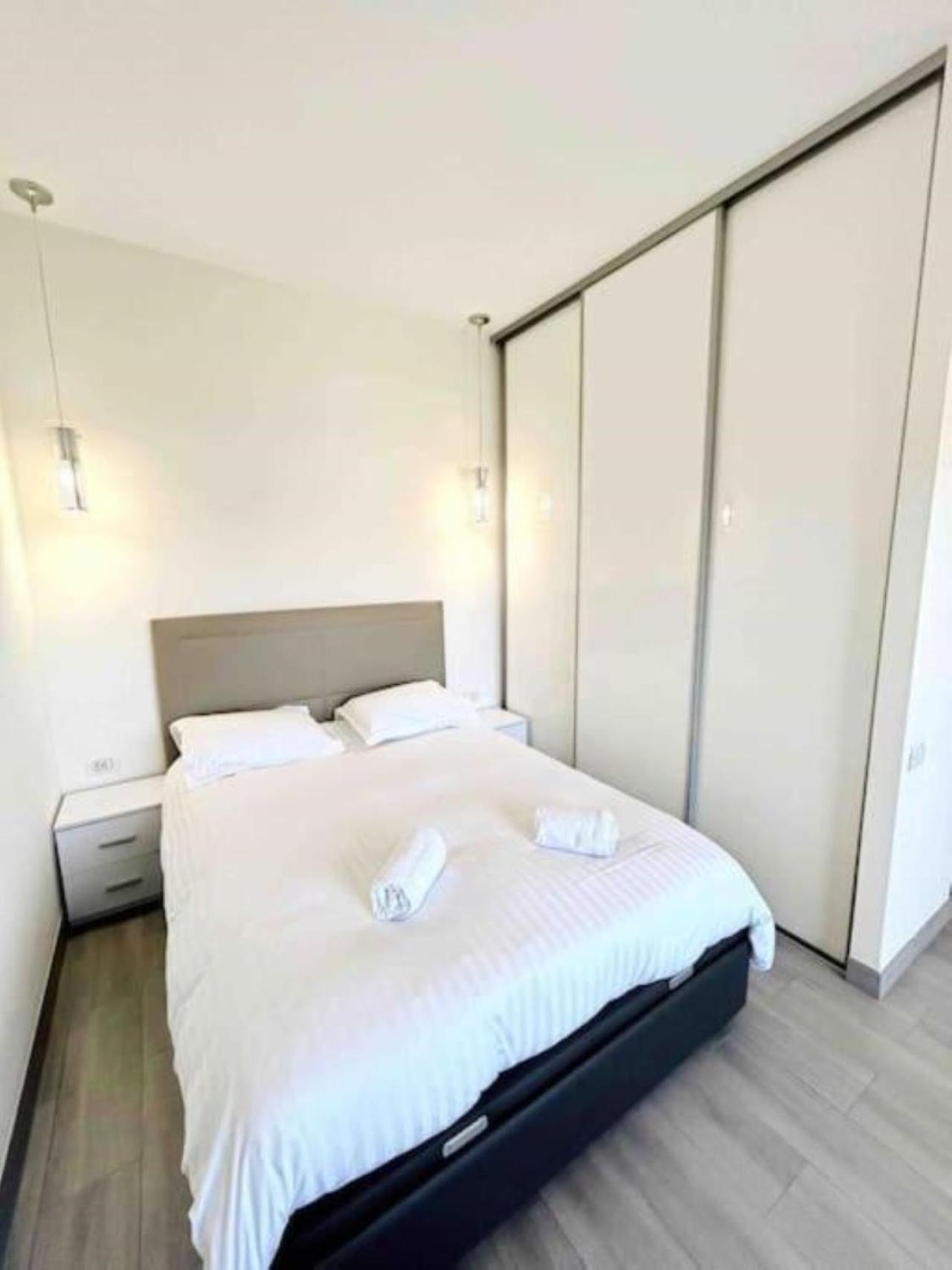 Il Gioiello : Apt 2 Pers, Clim, Piscine, Parking Antibes Eksteriør billede
